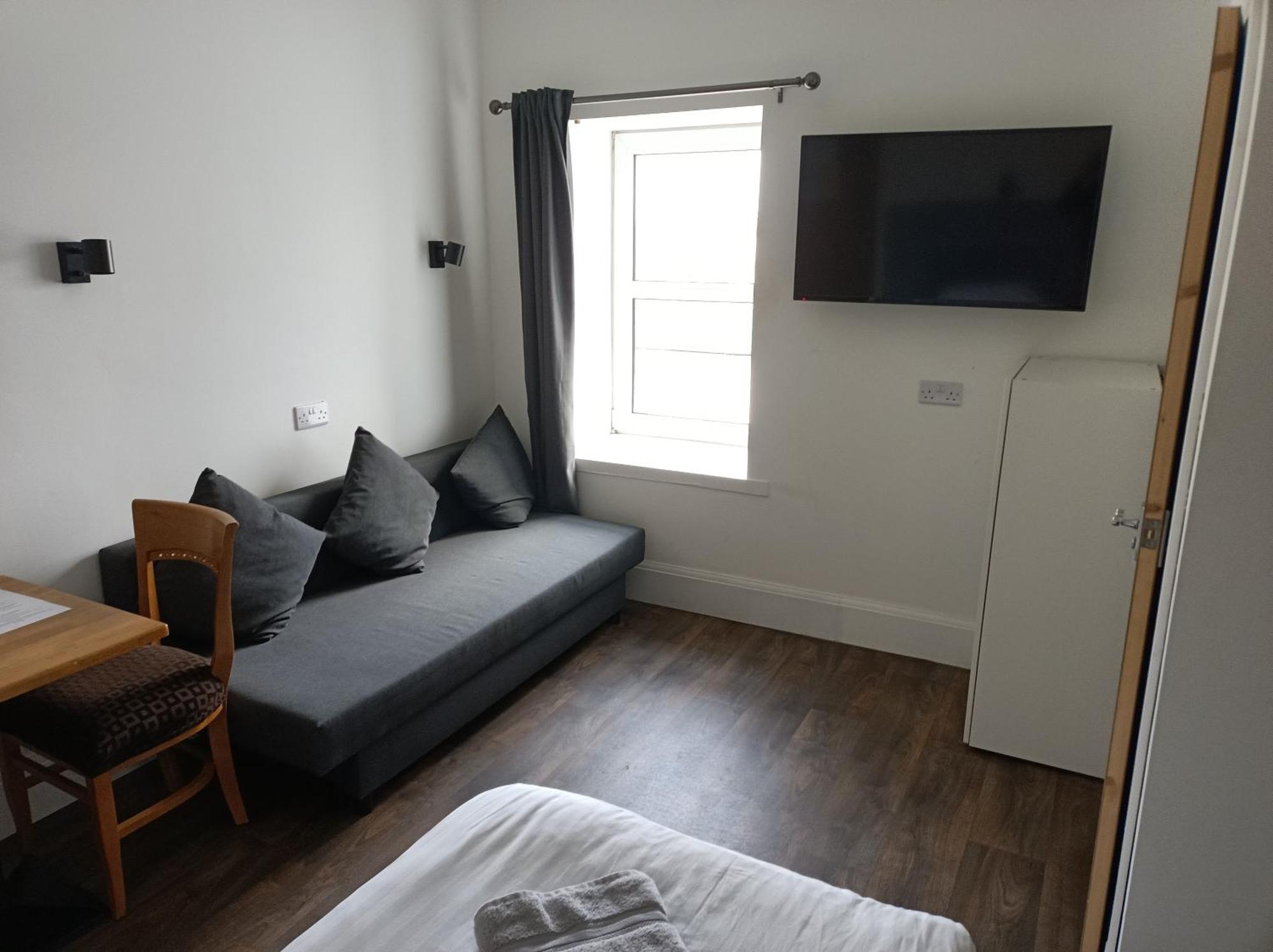 The Townhouse Accommodation Dumfries Exterior photo